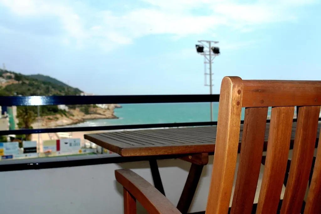 Sitges Beach Loft Apartment